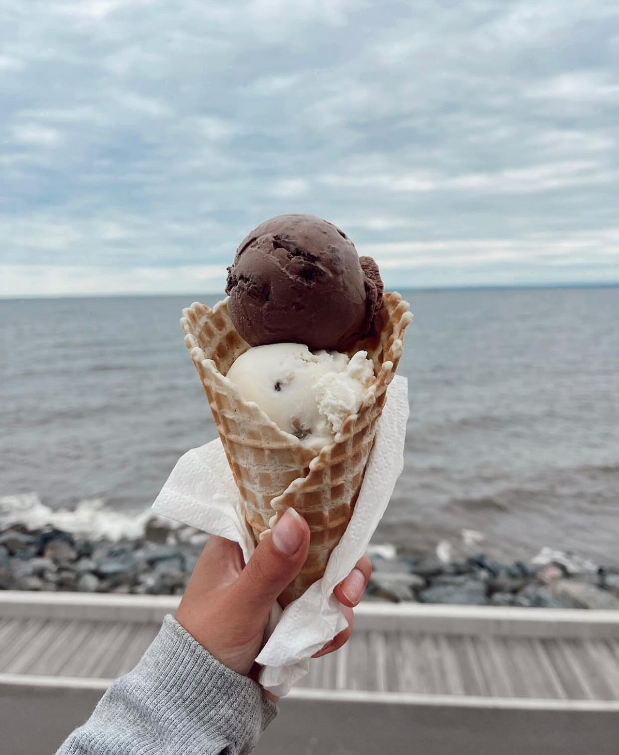 One Scoop or Two: Tour Minnesota's Best Ice Cream Shops!