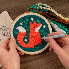'Fox' Punch Needle Kit by Huckleberry by Kikkerland